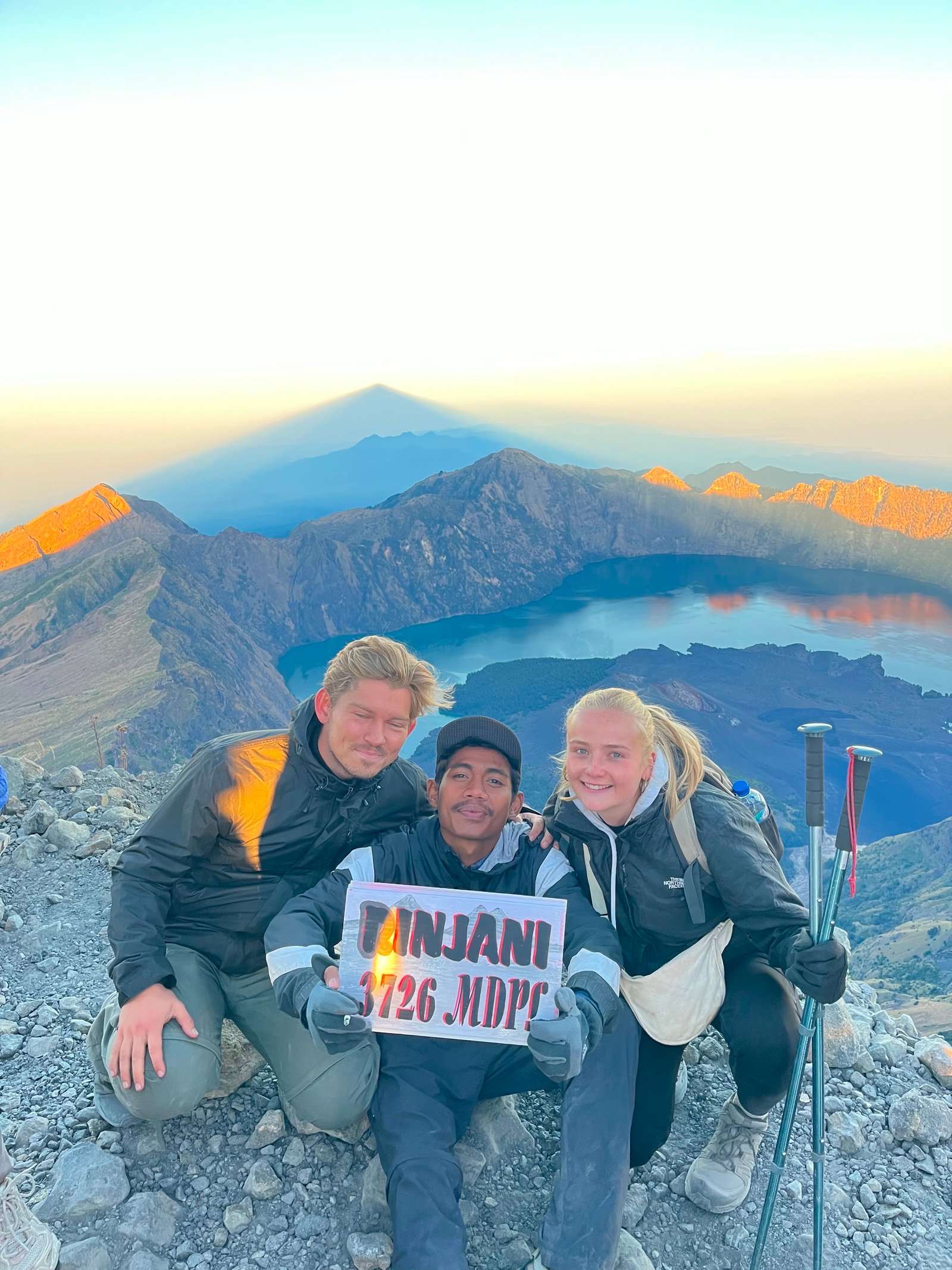 Mount Rinjani Trekking August 2026 – Best Rinjani Tour with Rinjani Crew