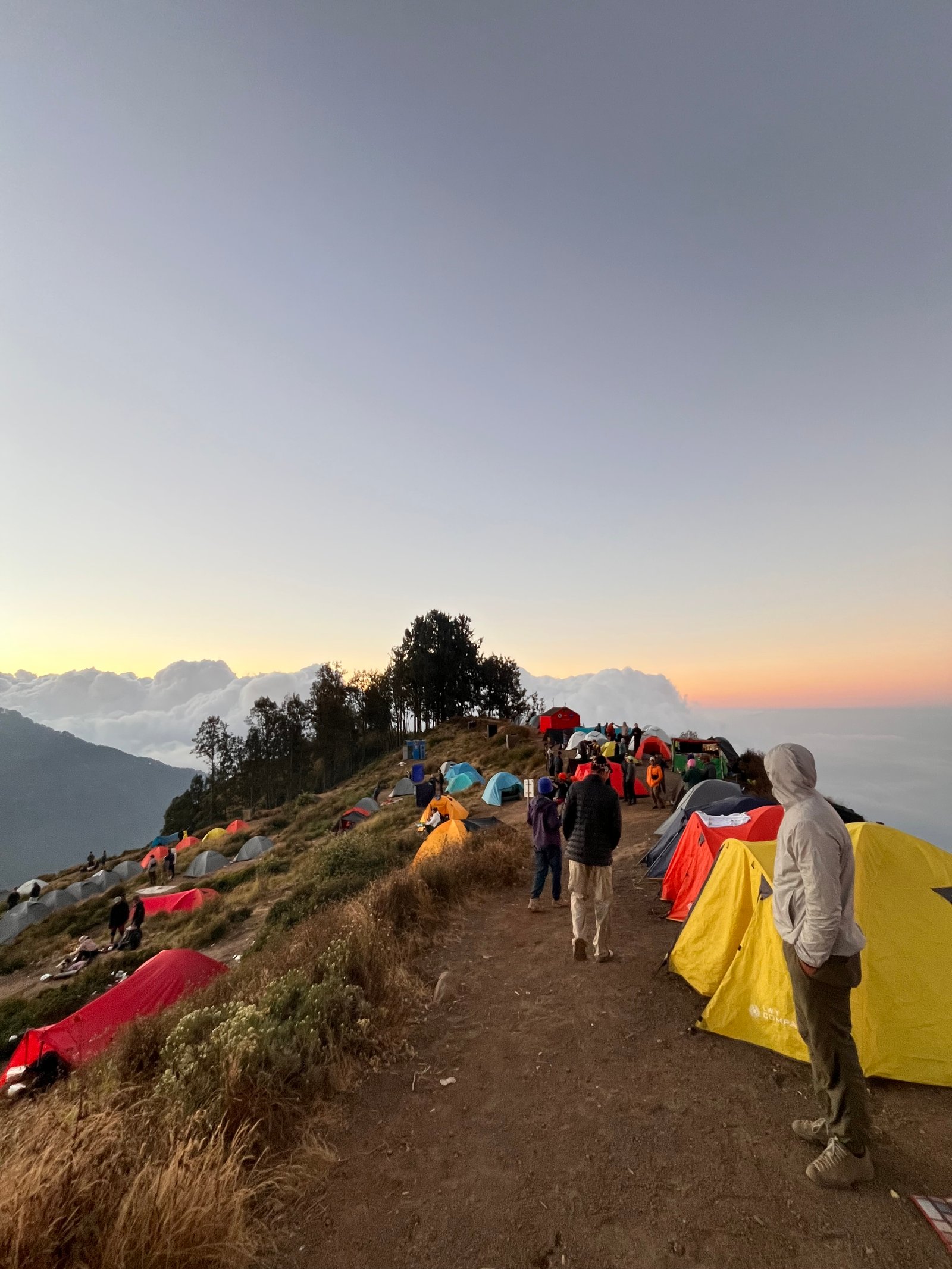 Rinjani Crew | Mount Rinjani Trekking Packages 2D1N & 3D2N