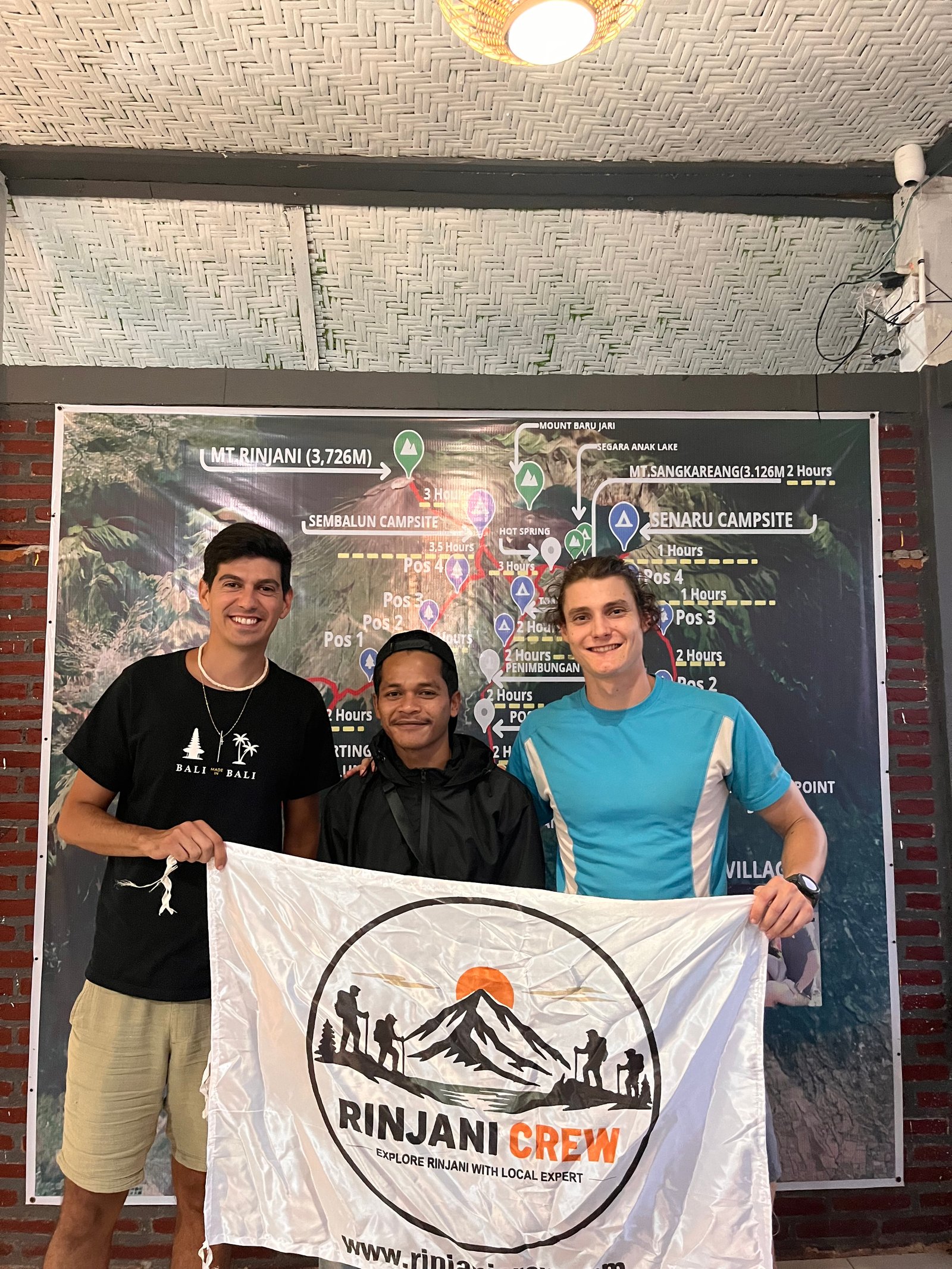 Rinjani 2D1N Senaru Crater Rim Trekking | Rinjani Crew