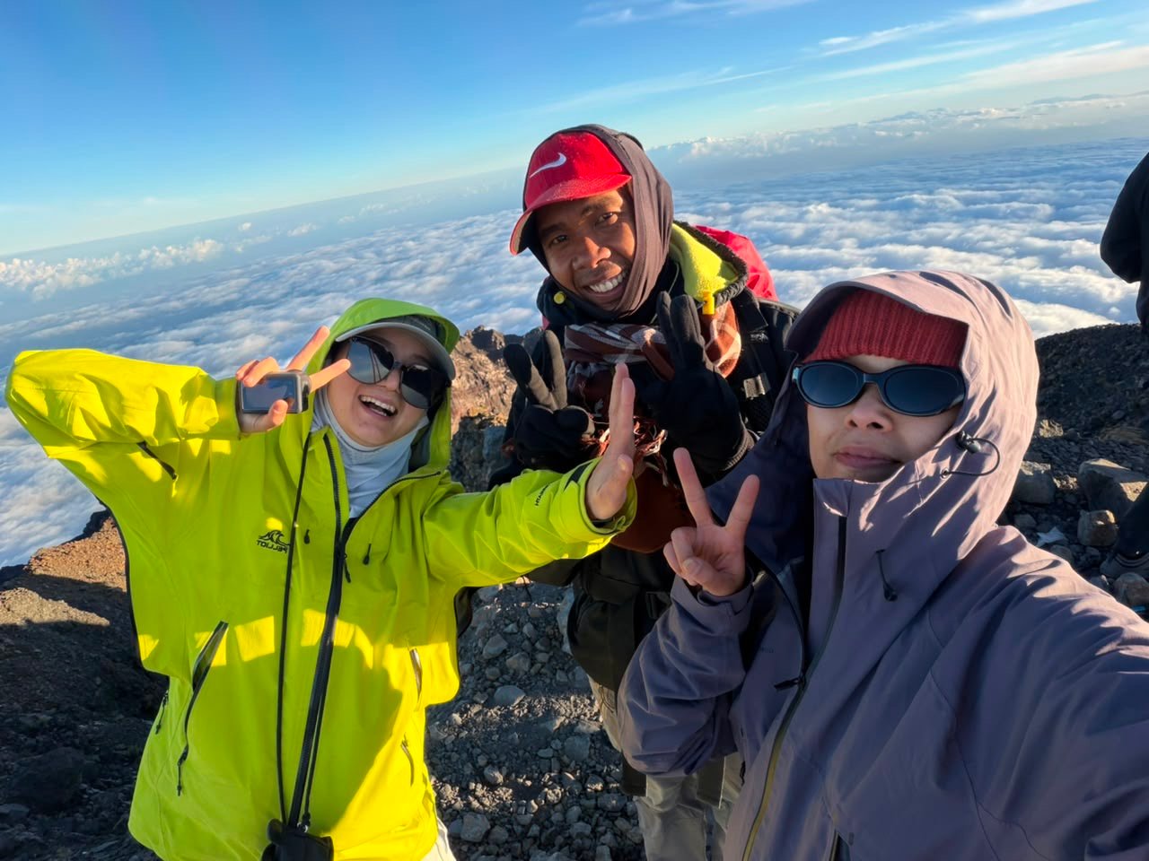 Mount Rinjani 3 Days 2 Nights Trekking Tour | Rinjani Crew